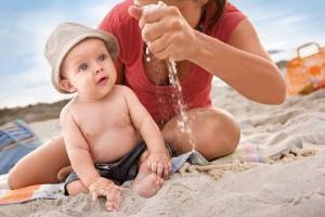 Zaštita od sunca bebe i male dece